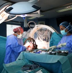 Utentes vão receber SMS quando tempo para cirurgia for ultrapassado no SNS