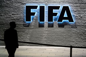 Escândalo sexual na FIFA causa embaraços e silêncios 