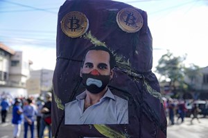 El Salvador: o CEO ditador que negoceia bitcoins nu