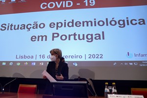 Reunião no Infarmed. Alívio de medidas pode chegar já esta semana