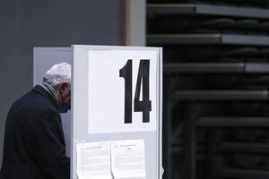 António Costa a votar