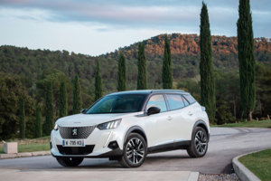 Peugeot e-2008