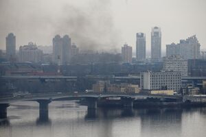 Explosões em Kiev