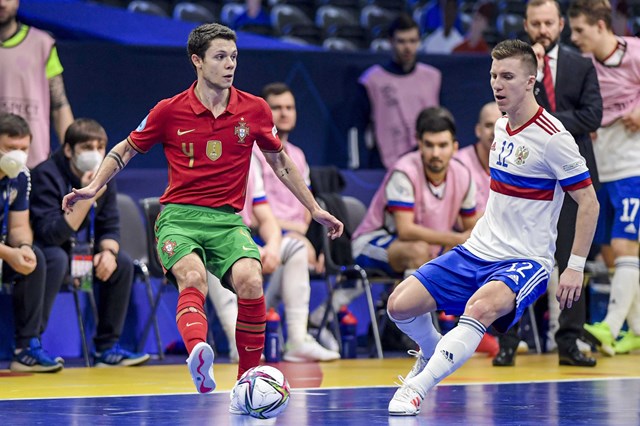 Zicky eleito o melhor jogador do Europeu de futsal - Desporto