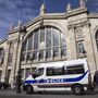 Homem com faca abatido a tiro na Gare du Nord, Paris 