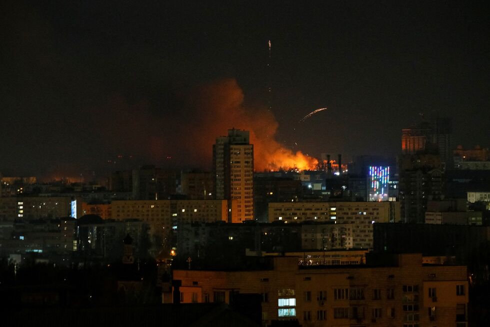 Explosões em Kiev