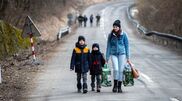 <![CDATA[ UE prolonga proteção temporária para refugiados ucranianos até março de 2028 ]]>