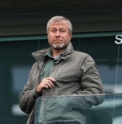 Ucrânia: Tribunal da UE mantém decisão de aplicar sanções a Roman Abramovich