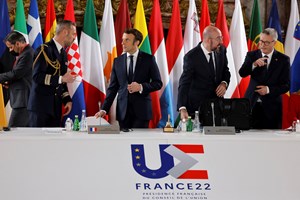 A corrida às armas na Europa vai trazer austeridade?