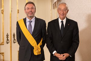 PR condecora Nuno Crato com a Grã-Cruz da Ordem da Instrução Pública
