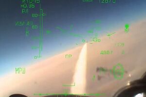 Ministério da Defesa russo divulga vídeo de caça Su-35 a lançar mísseis na Ucrânia