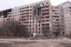 Mariupol, uma cidade devastada