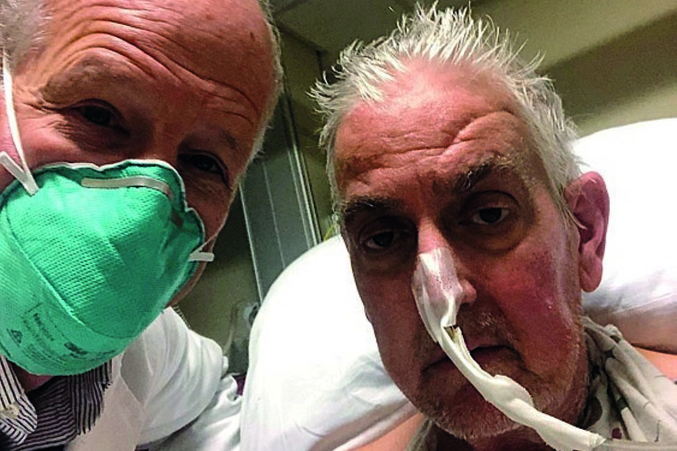 Homem à beira da morte recebe coração de porco