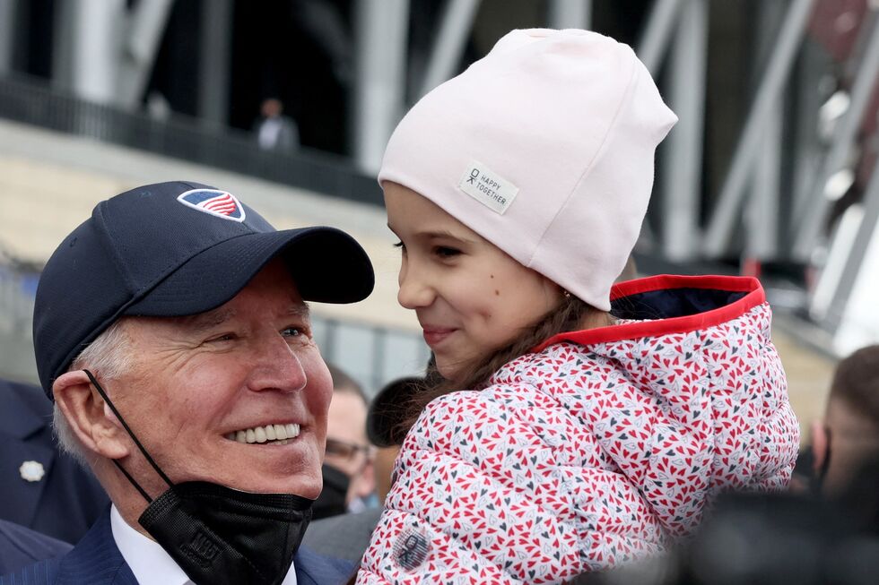 Biden visita Polónia