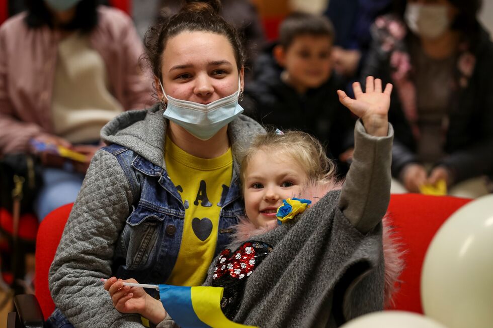 Crianças e jovens refugiados integrados em escola e clube de futebol de Anadia