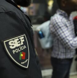 Inspetores da PJ oriundos do SEF vão continuar nos aeroportos até abril