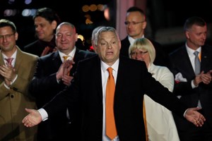 Orbán vai criar 'gabinete de proteção da soberania'. Críticos apontam silenciamento