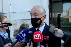 "Deu felicidade a muitas gerações." Marcelo Rebelo de Sousa no velório de Eunice Muñoz