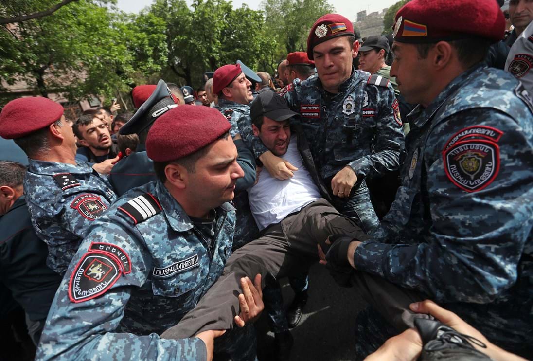 Protestos na Armenia - Foto