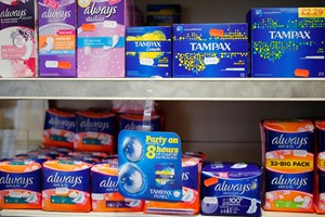 Espanha: ministros discutem licença menstrual e há acordo, diz governo