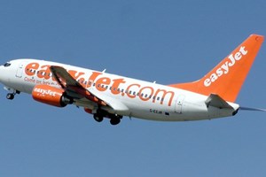 EasyJet cancela 350 voos devido a greve de tripulantes em julho