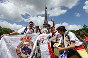 A festa da final da Champions já se vive em Paris