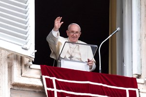 Papa incentiva cristãos à oração pelas 'esperanças e sofrimentos' do mundo