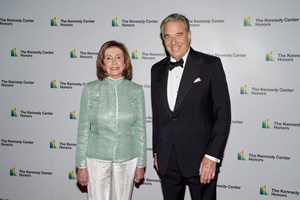 Marido de Nancy Pelosi preso por conduzir sob o efeito de álcool