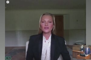 "Nunca me empurrou ou pontapeou": O que disse Kate Moss para desmentir Amber Heard e defender Johnny Depp em tribunal