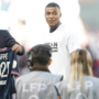Liga espanhola faz queixa à UEFA por causa do acordo do PSG com Mbappé: 'É um escândalo'