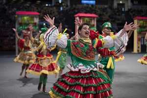 Covid-19: Festas populares podem resultar em 350 mil contágios