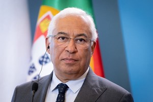 António Costa revoga despacho de Pedro Nuno Santos sobre novo aeroporto