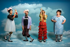 Teatro Praga: do nada à Sagração em três partes 