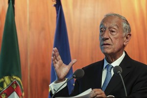 Marcelo toma decisão na sexta-feira sobre direção executiva do SNS 
