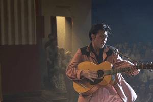 A pélvis de Elvis (ou será a de Baz?)