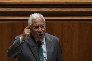 Costa defende que Governo 'fez o que lhe competia' sobre acolhimento de refugiados ucranianos em Setúbal