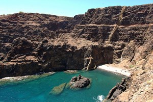 Porto Santo, do deserto ao mar