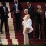 Kim Kardashian acusada de danificar para sempre vestido de Marilyn Monroe