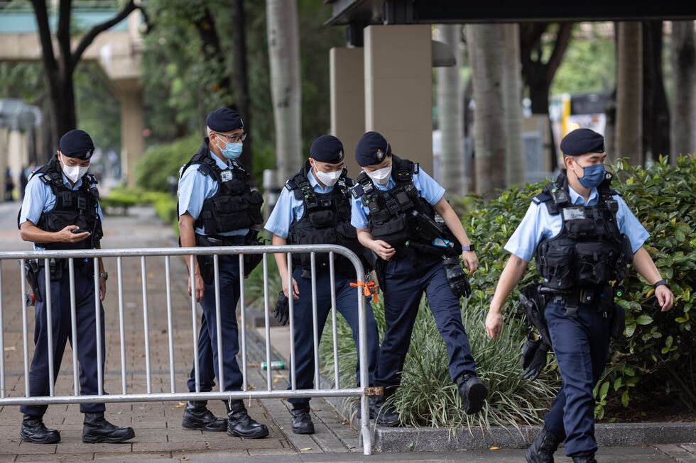 Hong Kong: Três pessoas condenadas por planearem ataques com bombas em 2019