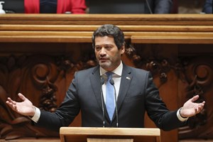 Chega diz que só voto a favor do PSD na moção de censura será coerente com palavras de Montenegro 