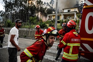 Incêndios em Ourém e Carrazeda de Anciães não estão controlados