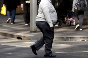 Obesidade é doença, mas para perder peso, tem de pagar. E muito