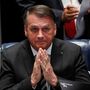 Bolsonaro ataca sistema eleitoral em reunião com diplomatas