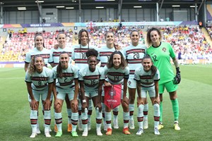 Mulheres no futebol aumentam mais de 80% nos últimos 10 anos