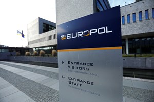 Desmantelado “supercartel” de tráfico de droga e detidas 49 pessoas na Europa e Dubai