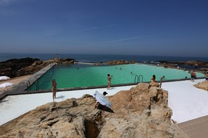 Piscinas no Norte com snacks e não só
