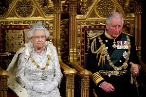 Carlos III, o príncipe mal amado chega ao trono aos 73 anos