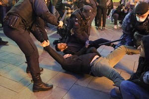 Mais de mil detidos em protestos na Rússia contra mobilização parcial