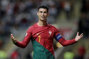 Portugal perde com Espanha e falha 'final four' da Liga das Nações