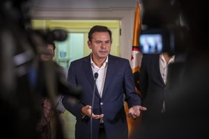 Montenegro afirma que eleitores não estão a perdoar a confiança depositada no PS